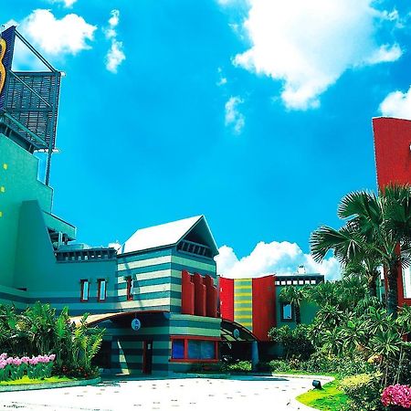 Royal Group Motel Wu Yin Branch Kaohsiung Extérieur photo