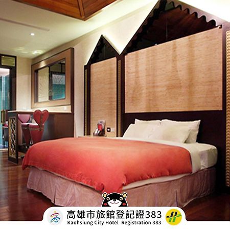 Royal Group Motel Wu Yin Branch Kaohsiung Extérieur photo