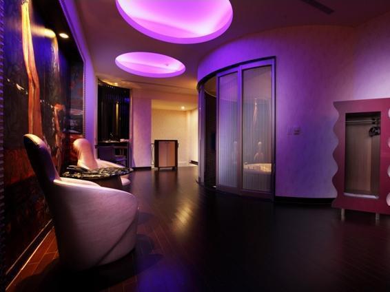 Royal Group Motel Wu Yin Branch Kaohsiung Extérieur photo